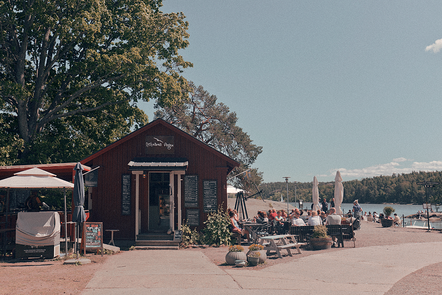 Fika på Systrarna Degens​