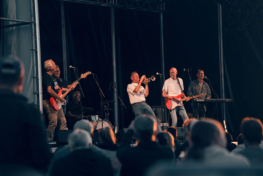 Konsert med Gotlandsbandet Smaklösa på Warfsholm​