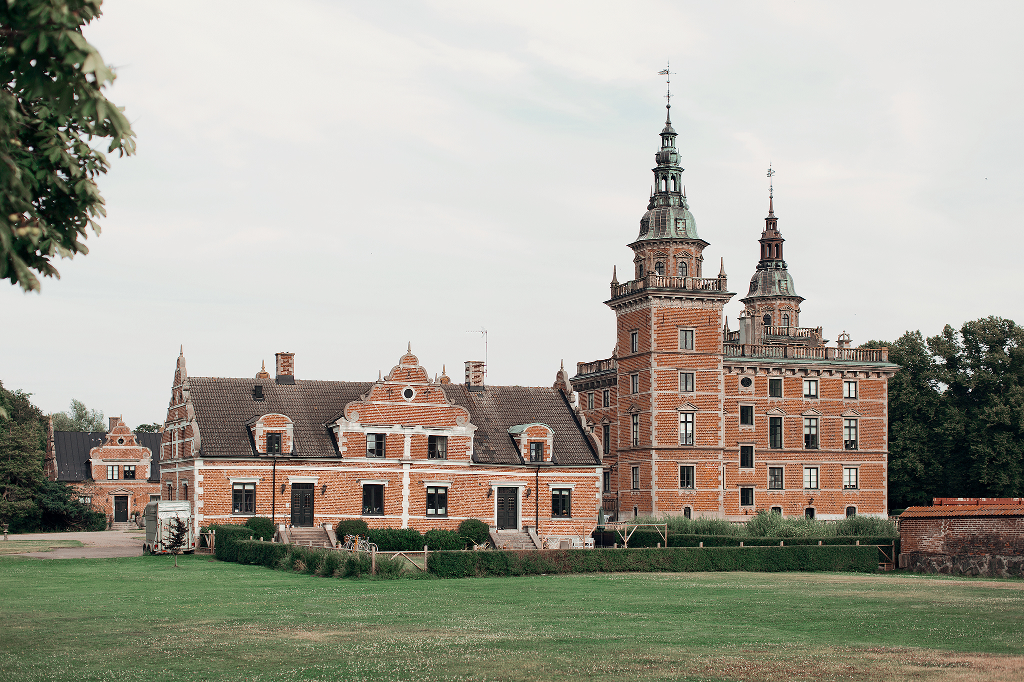 Marsvinsholms slott - privatägt slott i södra Skåne​
