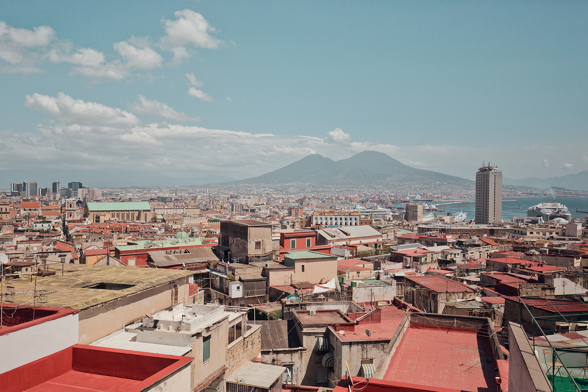 Utsikt över Neapel och Vesuvius