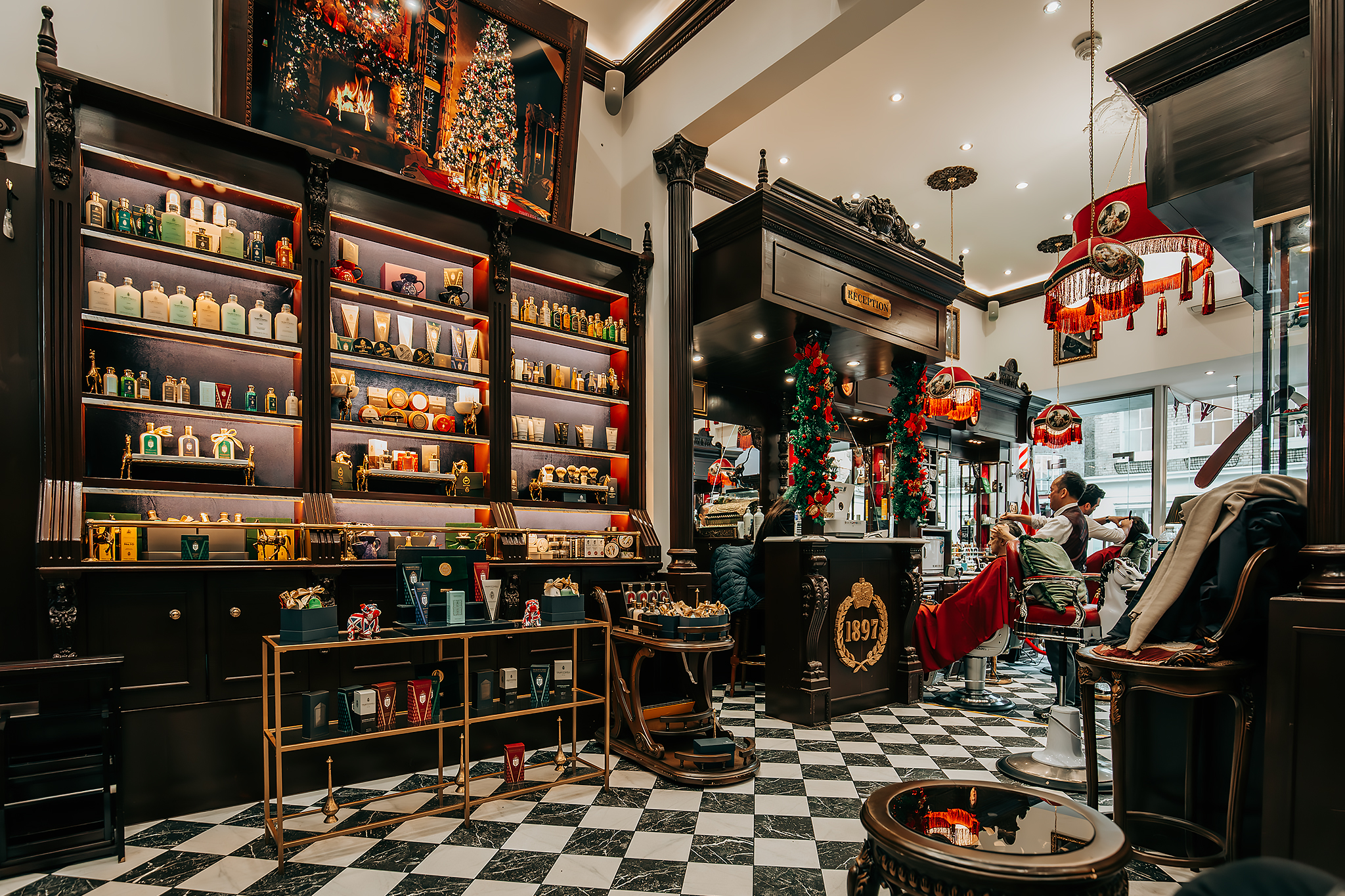 1897 Gentlemen’s Luxury Barbershop​