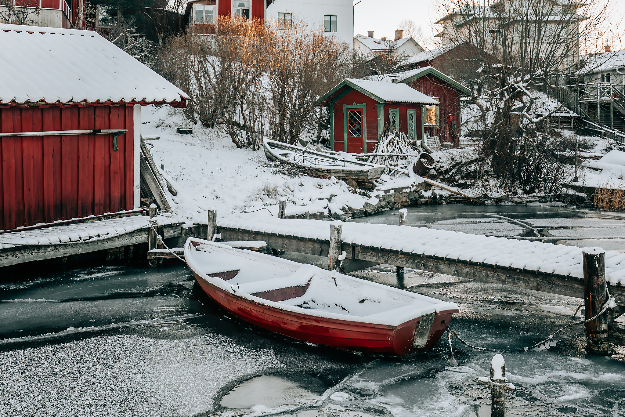 Norrhamnen i Vaxholm​ på vintern​.